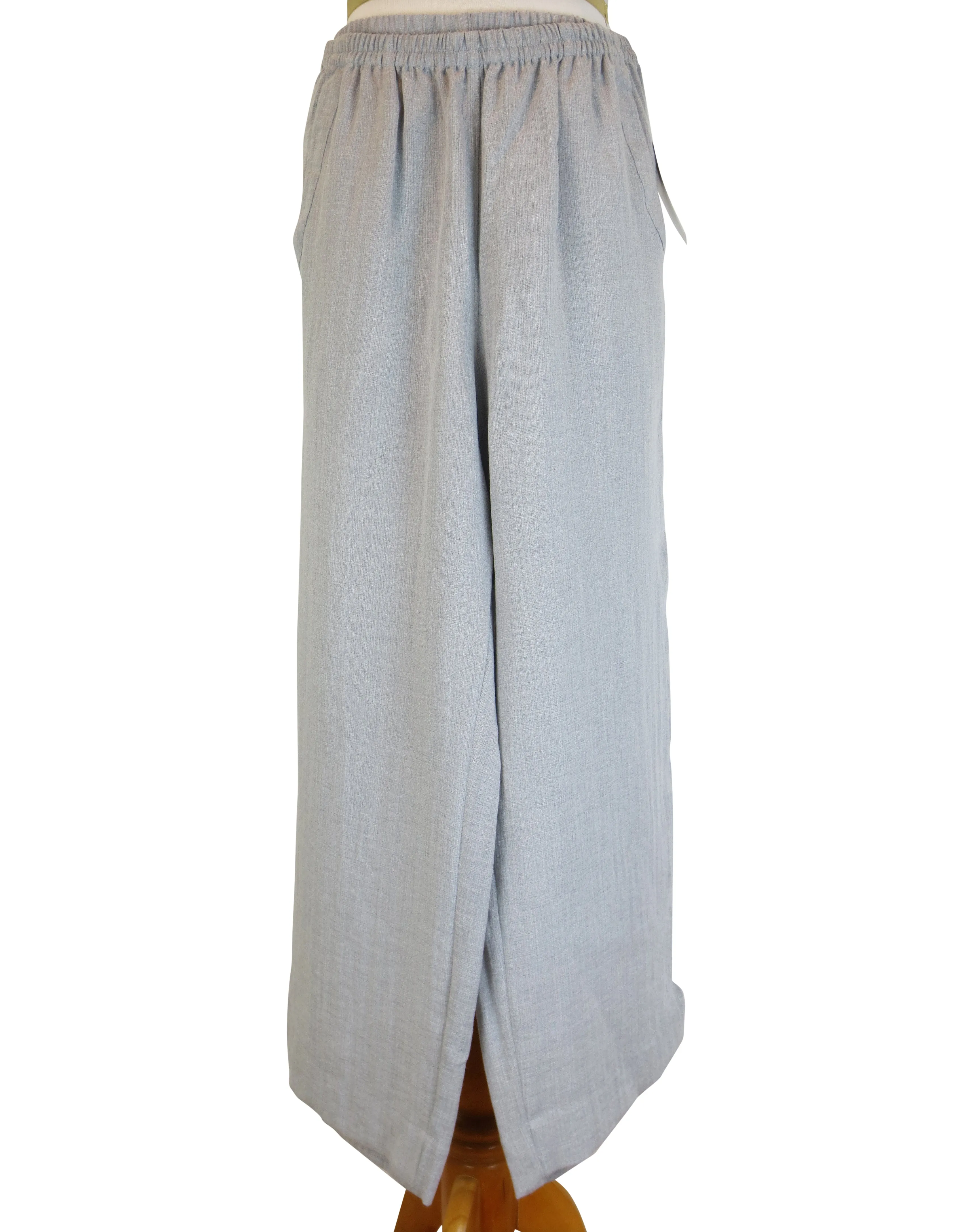 AAPT05 - Classic Crop Linen Pant