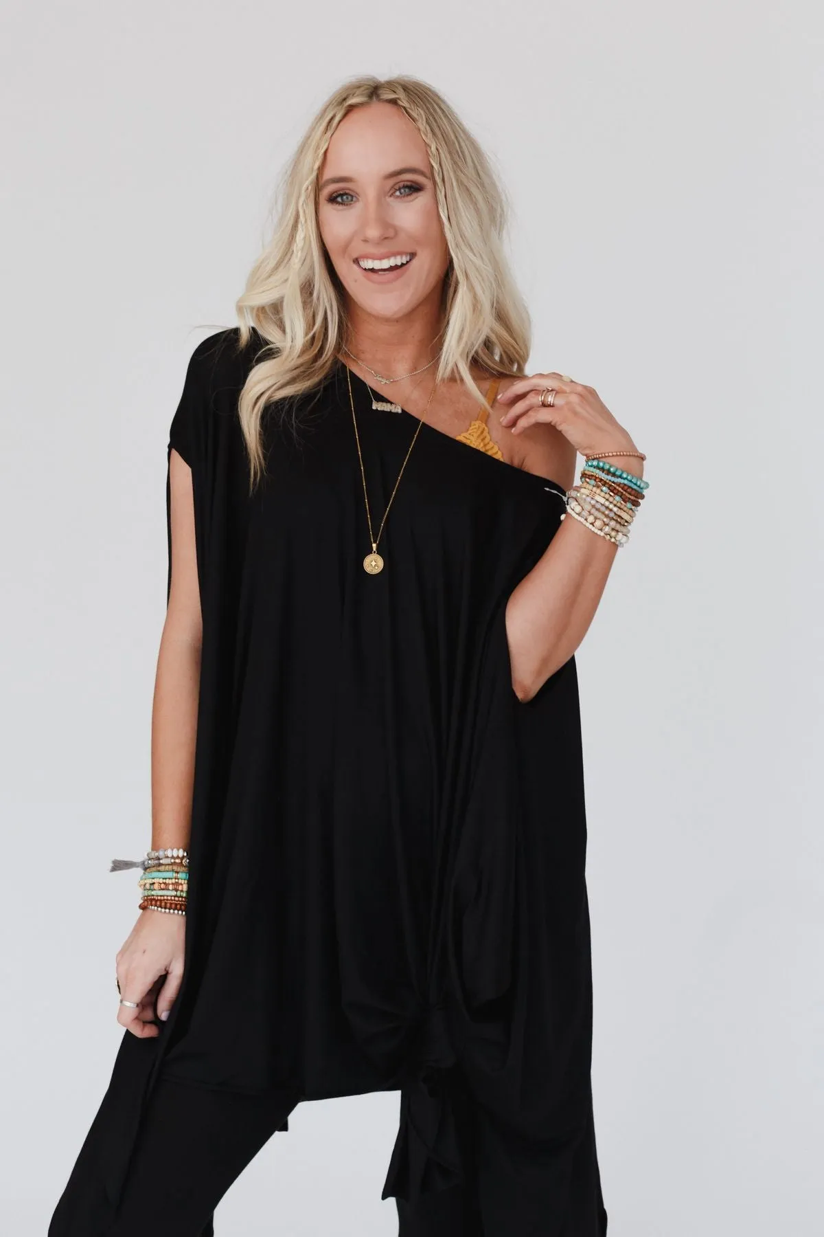 Wren Tunic and Cher Flare Set - Black